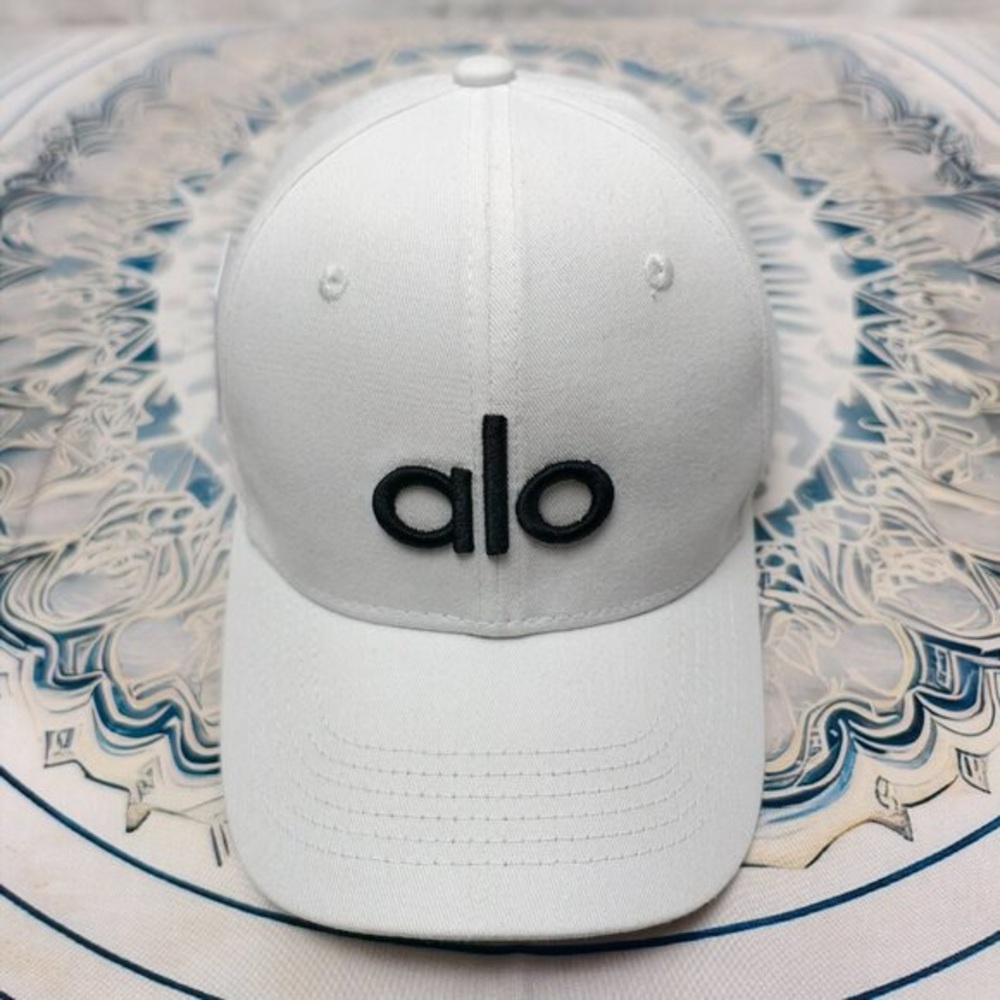 ALO YOGA Off-Duty Dad Hat